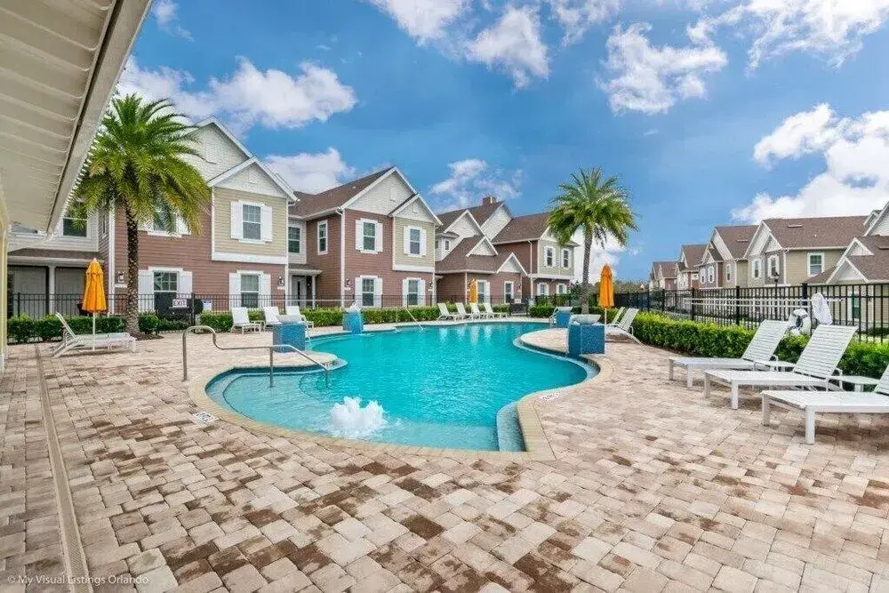 Amazing Location Modern Townhome Close To Disney