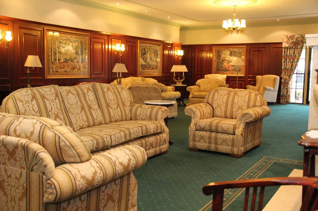 The Lawson Riverside Suites