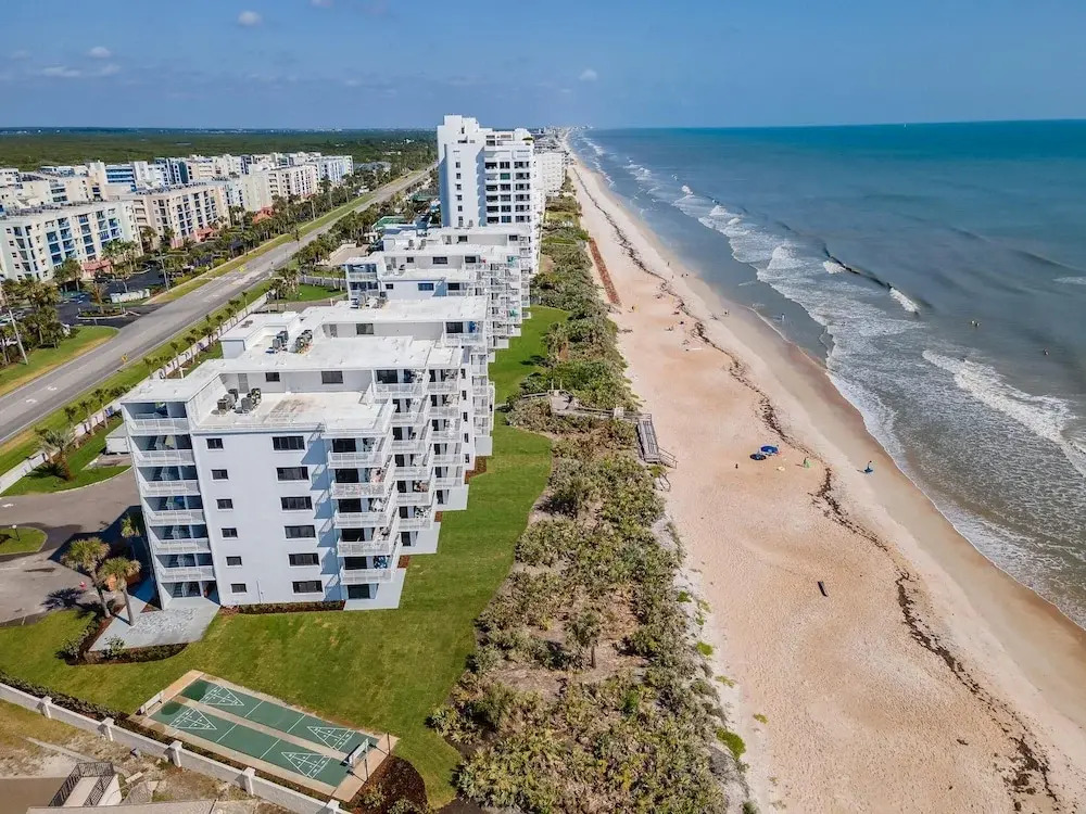 Shorehom by the Sea 14