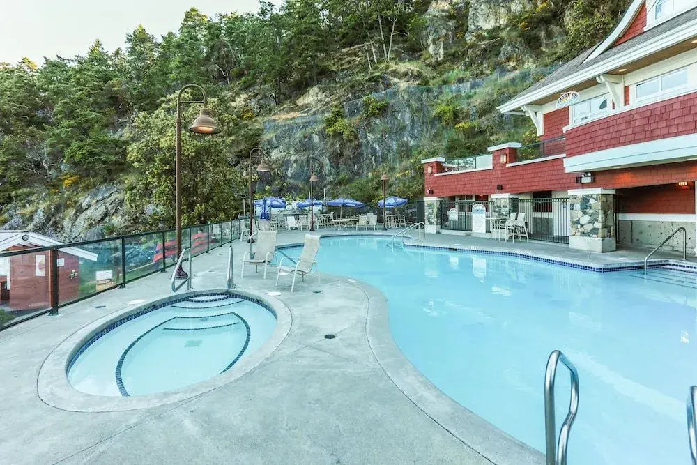 Poets Cove Resort & Spa