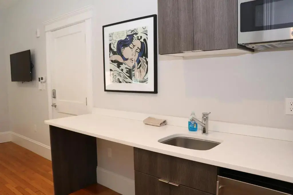 A Stylish Stay w/ a Queen Bed, Heated Floors.. #32