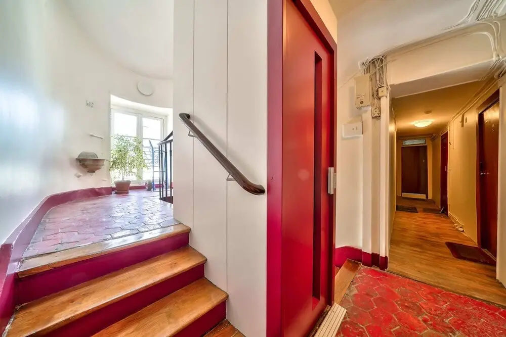 Charming 2 Room Apartment - Paris