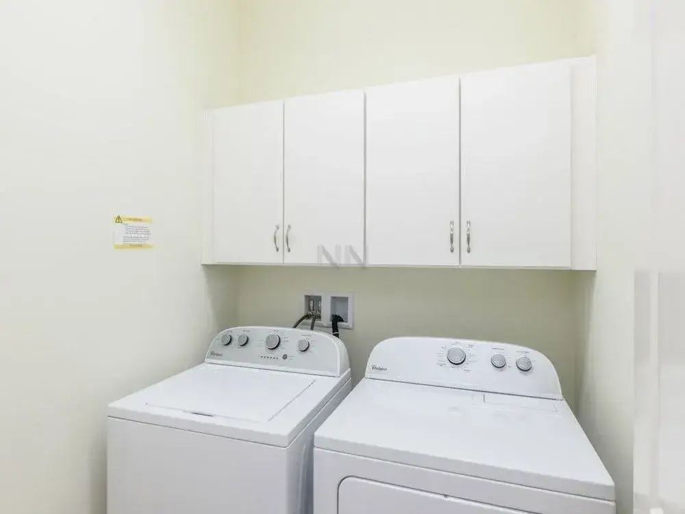 Rental near Orlando 6 Br home by RedAwning