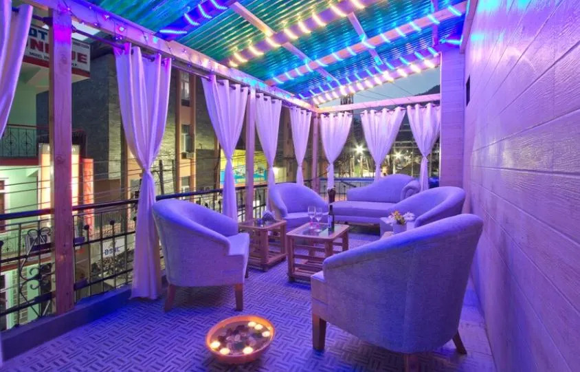 Hotel Rock Sea