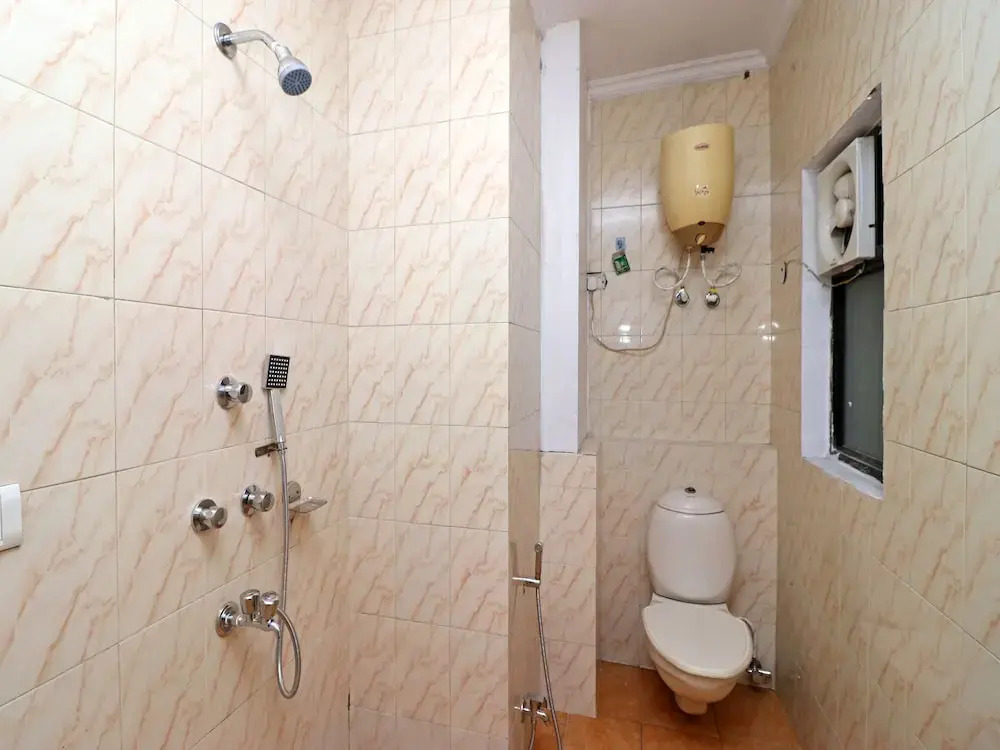 OYO 10666 Hotel Star