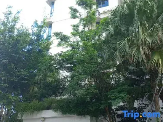 Seaview 2B1R 8pax Condo Forest City 4J-910