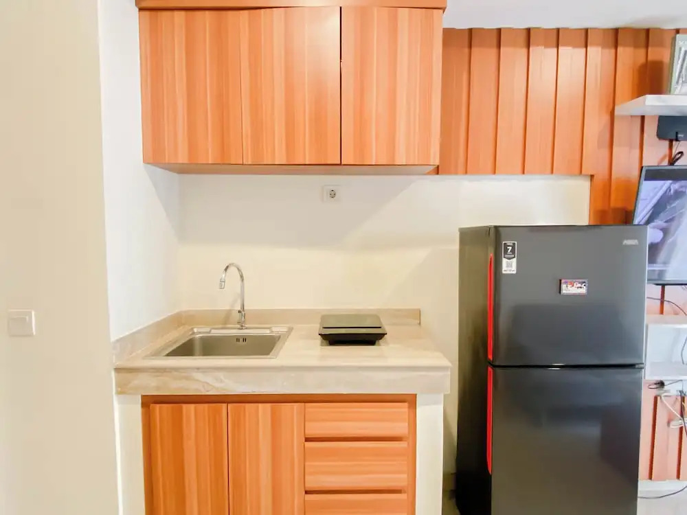 Homey Wooden Touch 2Br At Apartment Meikarta District 1