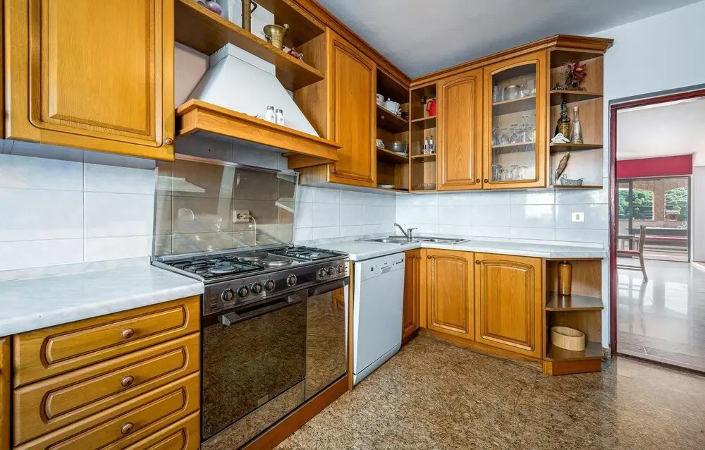 Awesome Apartment in Vrsar With 4 Bedrooms