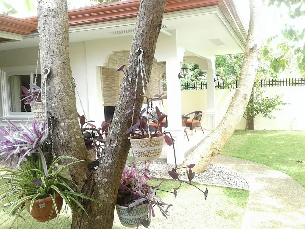 Alona Studio Bungalow