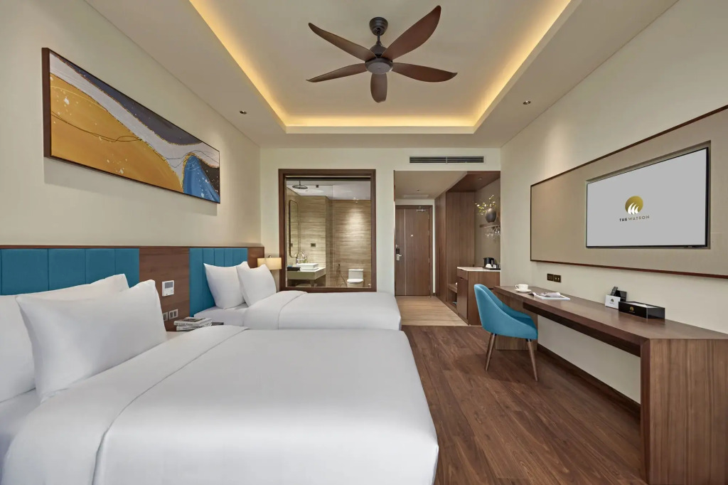 The Watson Premium HaLong Hotel