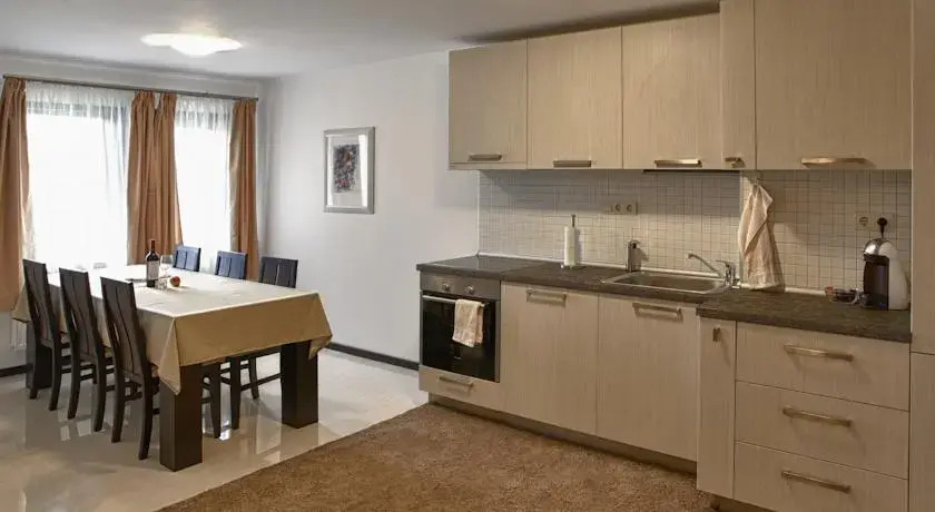 Pepi Guest House