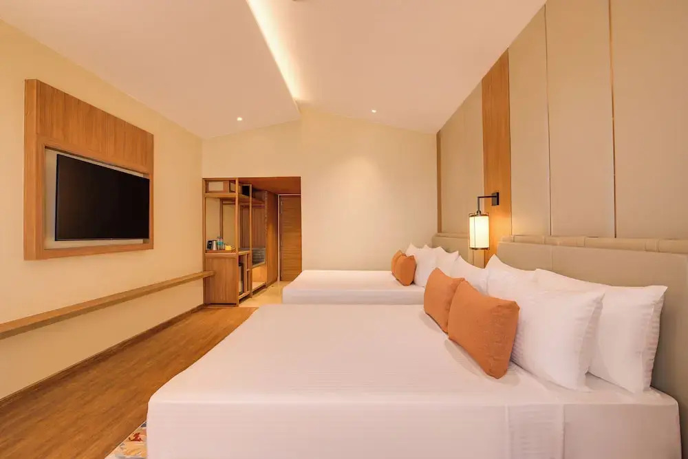 Lemon Tree Hotel, Mall of Dehradun, Dehradun