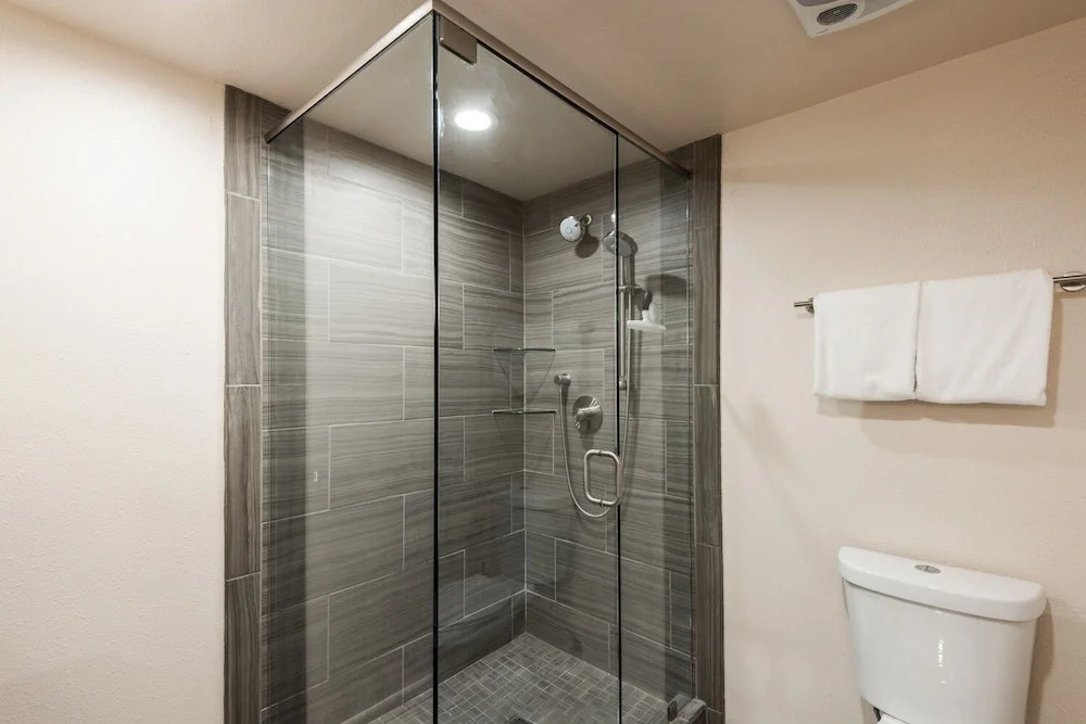 Snow Flower 025-studio Condo by RedAwning