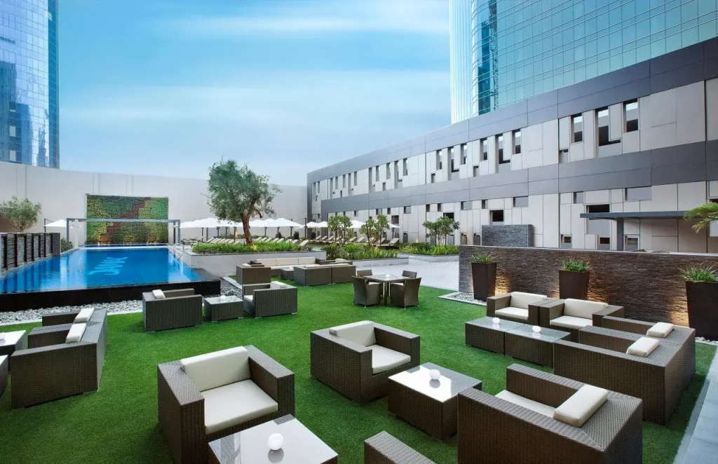 DAMAC Maison Cour Jardin