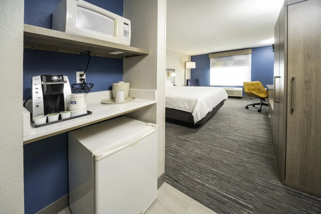 Holiday Inn Express and Suites Atlanta-Johns Creek by IHG