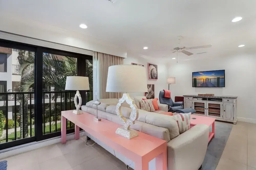 Waters Edge 104s 2 Bedroom Condo by RedAwning