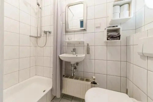 2 Private Single Rooms