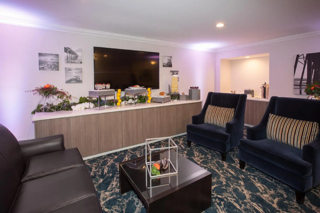 Crowne Plaza Costa Mesa Orange County by IHG