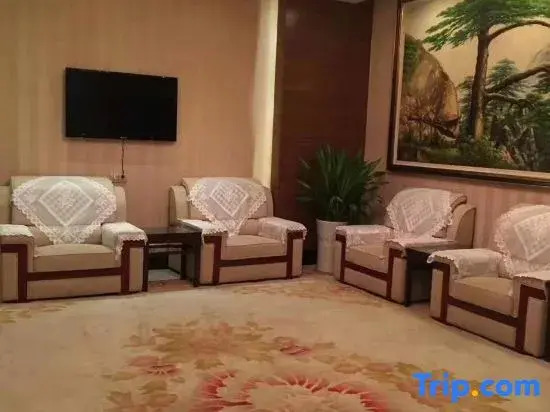 Yao Lake Pearl Hotel