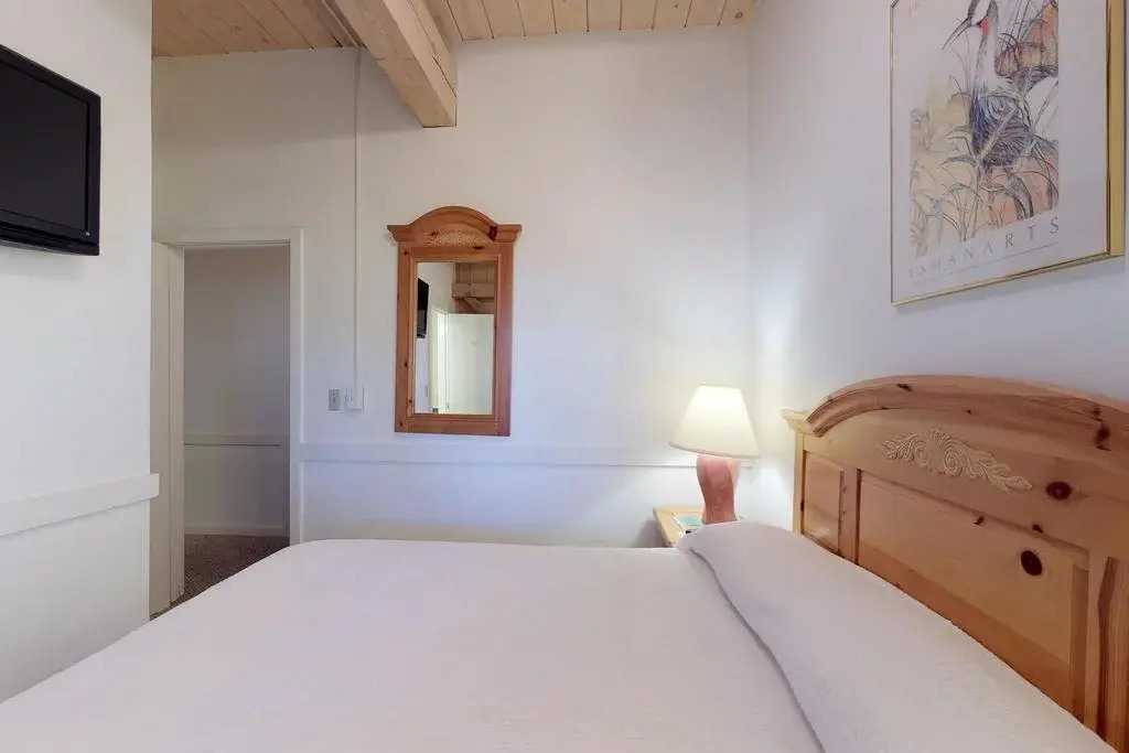 Island Inn