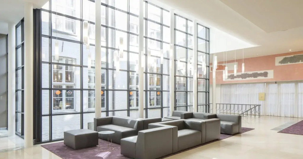 Crowne Plaza Hotel Brugge by IHG