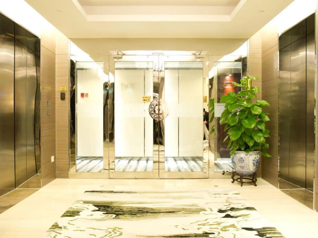 Liuzhou Grand Hotel