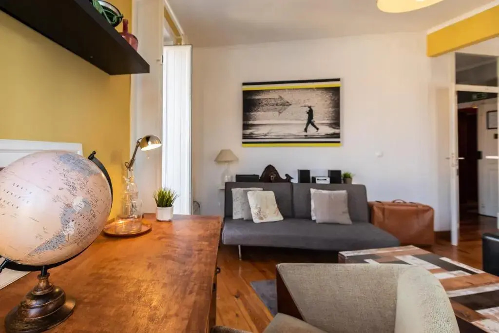 Bright Apartment with Two Bedrooms - BP31