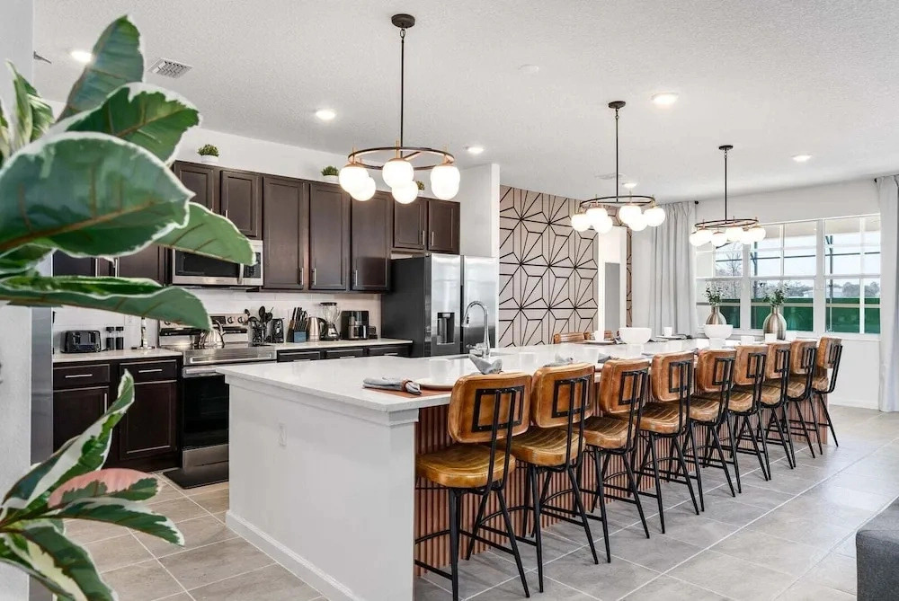Resort-style Living w Private Pool & Amenities