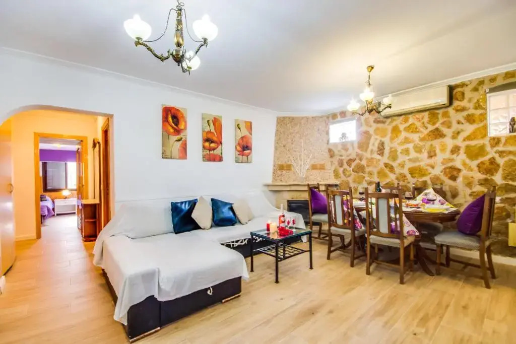 Ideal Property Mallorca - Casa Paqui