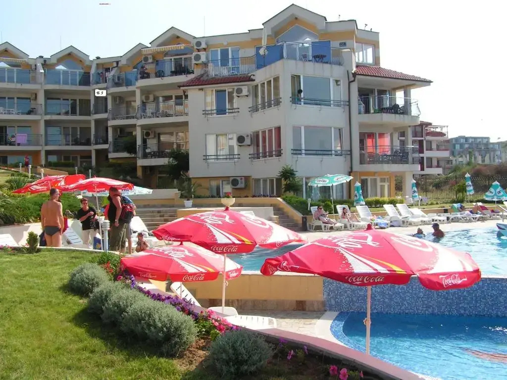 Apartments in Complex Panorama