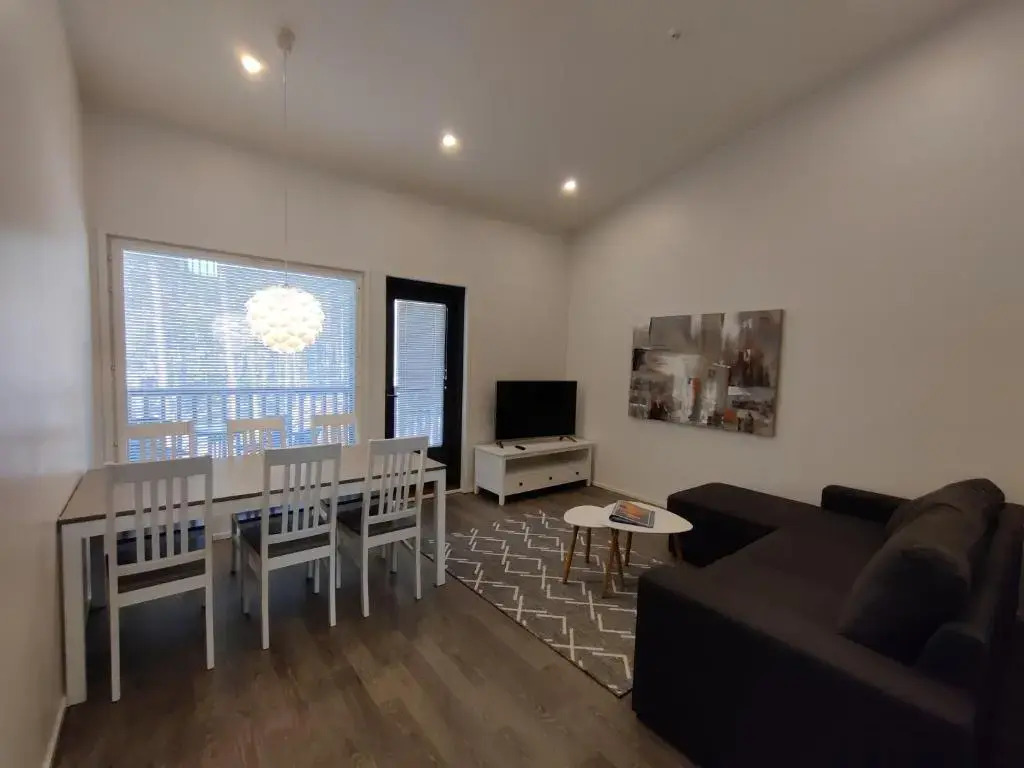 SkyVillas Apartments by Hiekka Booking