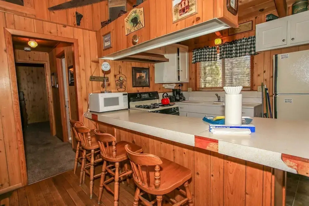 Moonridge Cabin With A View