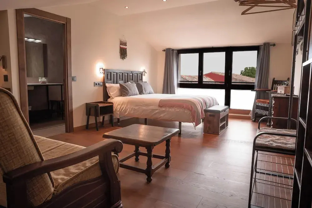 HOTEL POSADA LaS RETAJAS