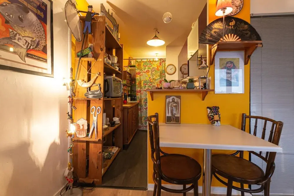Superb Spacious Accommodation Near Paris