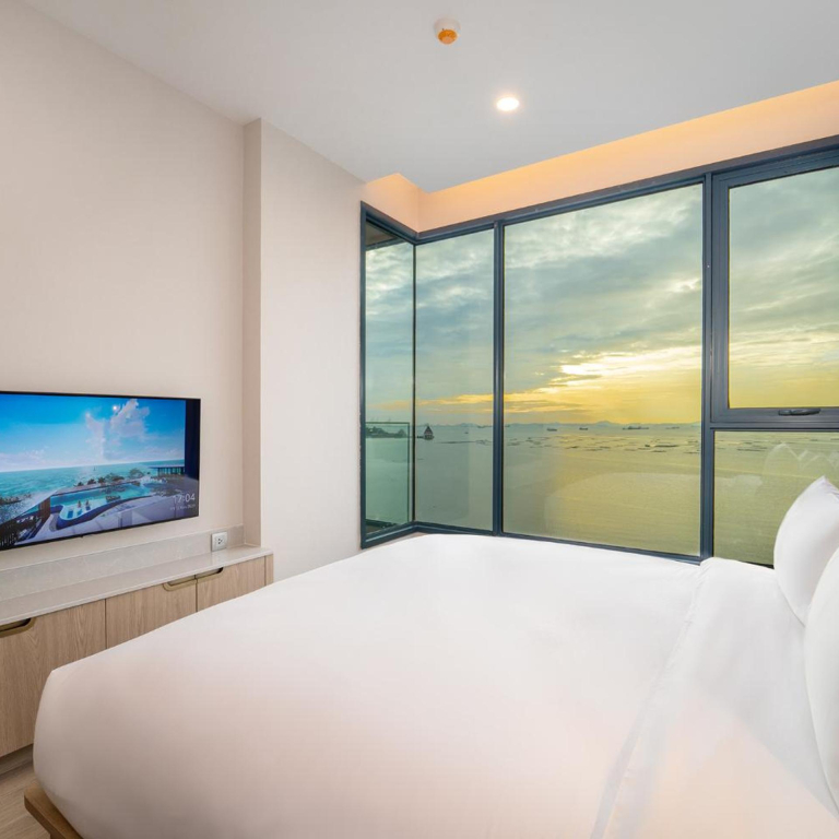 S Sriracha Hotel & Residence