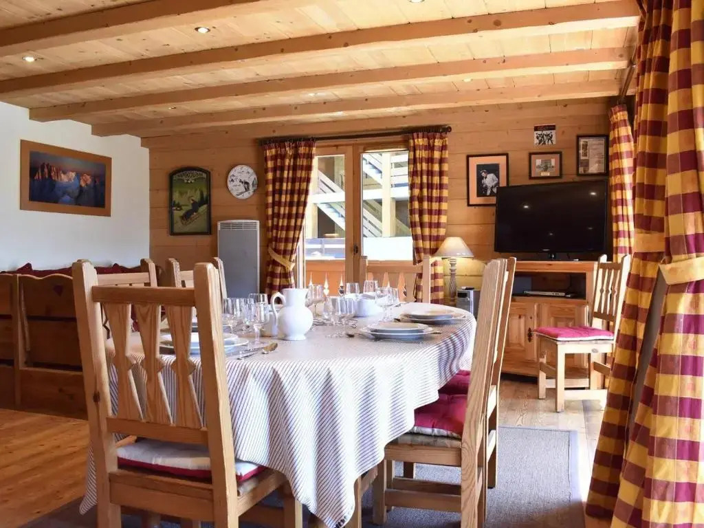 Appartement Méribel, 4 pièces, 8 personnes - FR-1-180-174