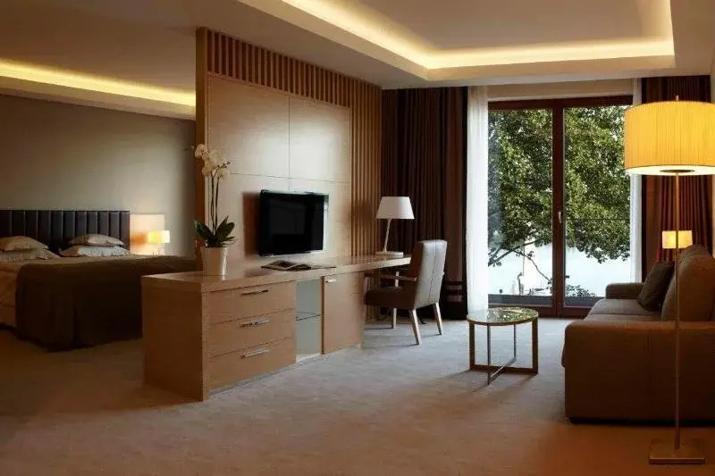 Tiffi Boutique Hotel