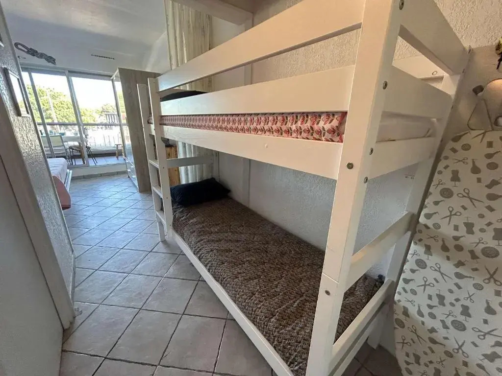 Appartement Port Camargue, 1 pièce, 4 personnes - FR-1-250-151