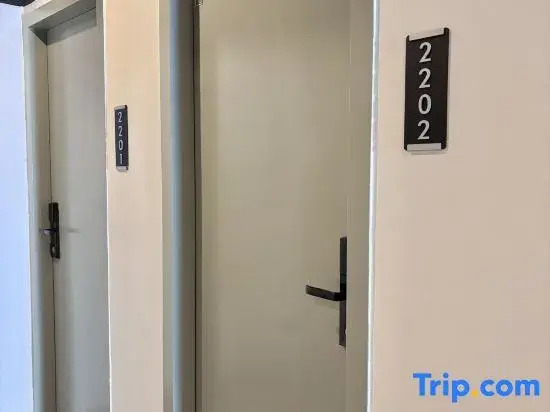 Upper Hotel Suites
