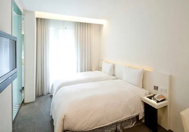 City Inn Ii