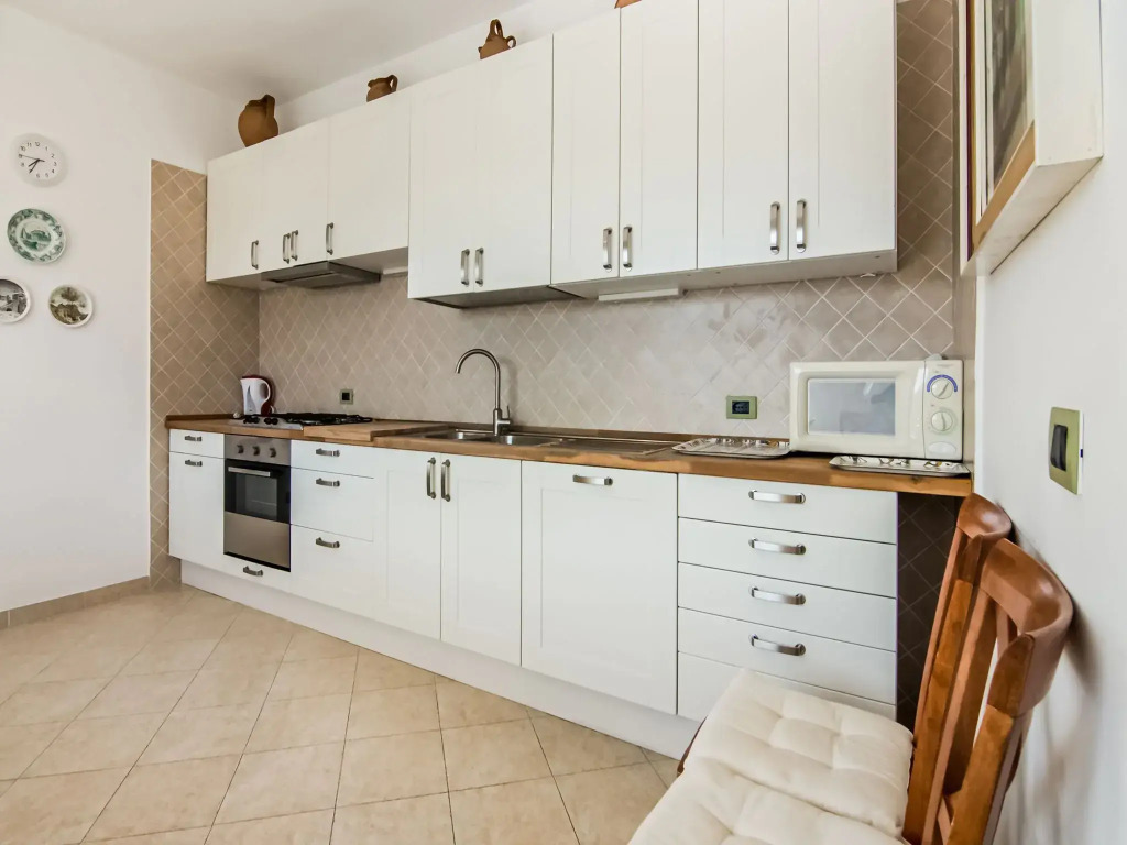 Beautiful holiday home in Montedinove with shared pool