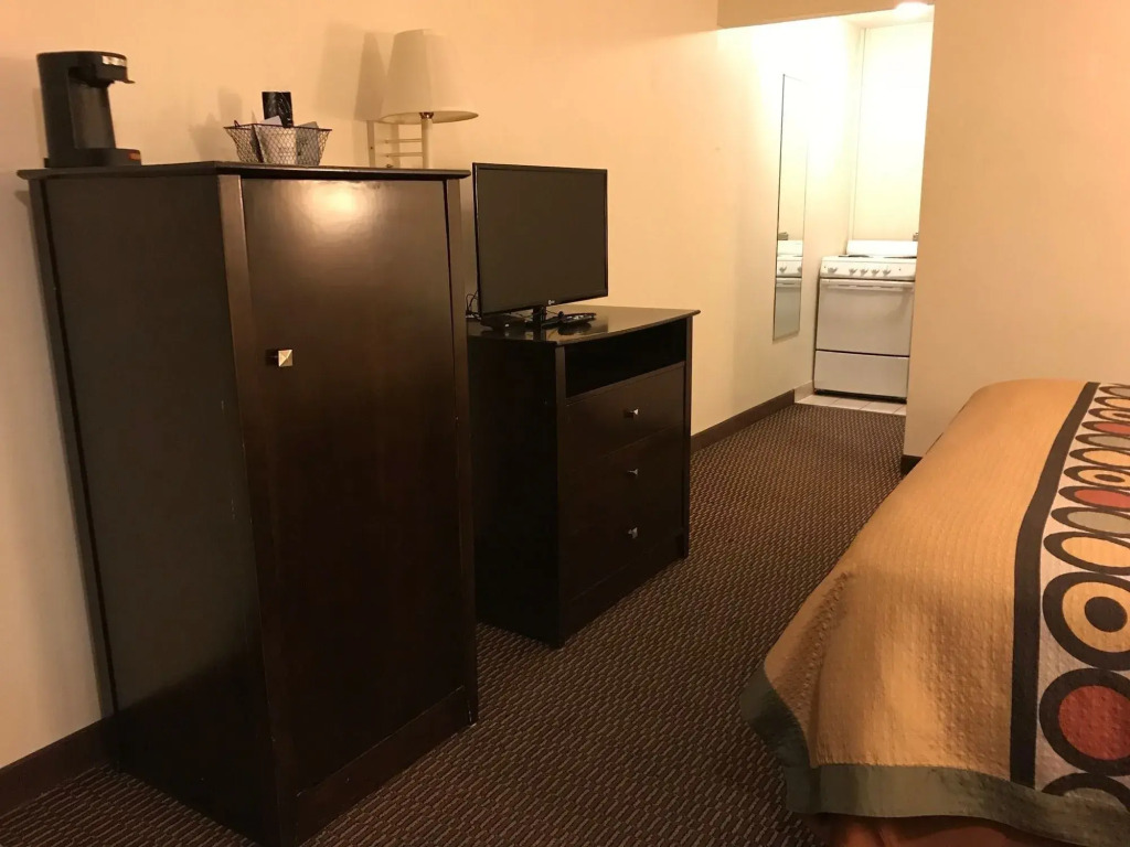 Red Lion Inn & Suites Junction City