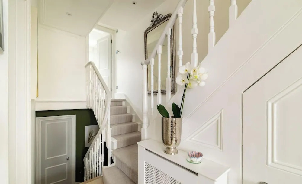The Montagu 2 Bedroom With Terrace in Kensington