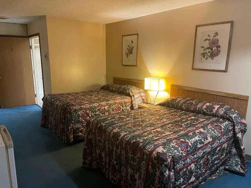 Dollingers Motor Inn