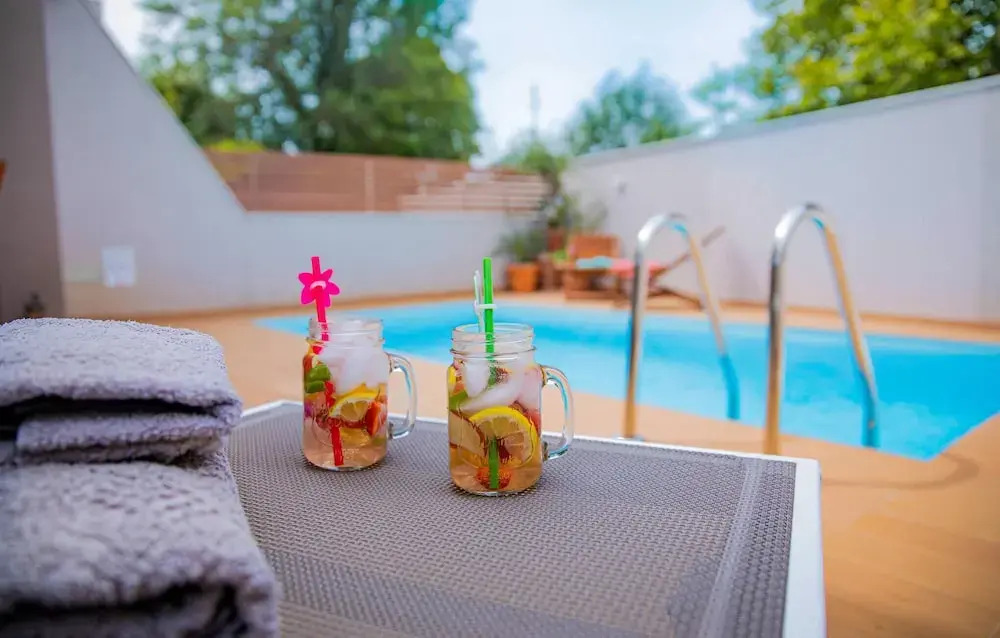Beautiful Home in Klimno With Wifi and 2 Bedrooms