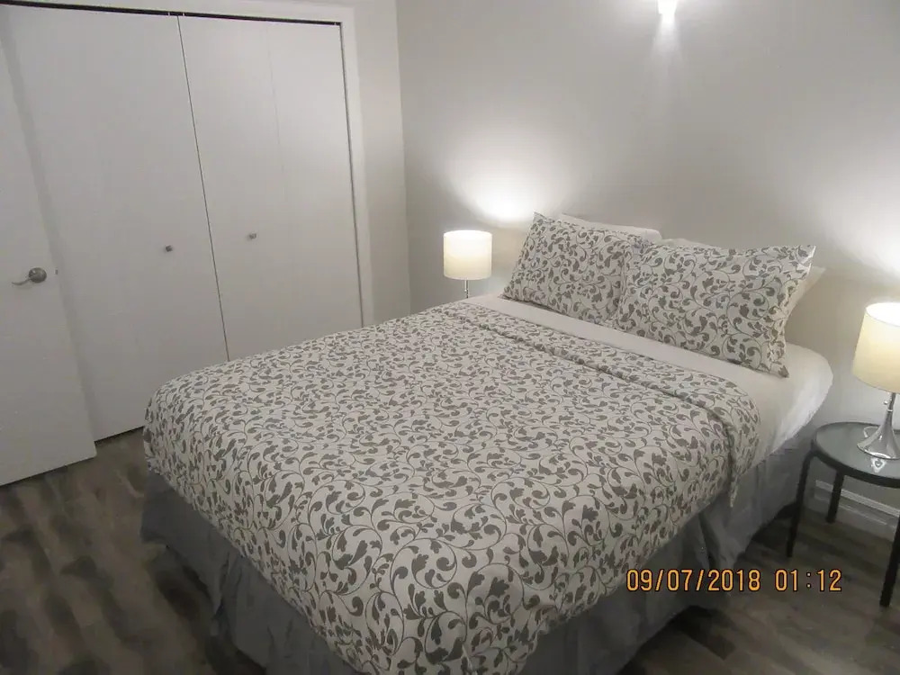Niven Lake Bed & Breakfast