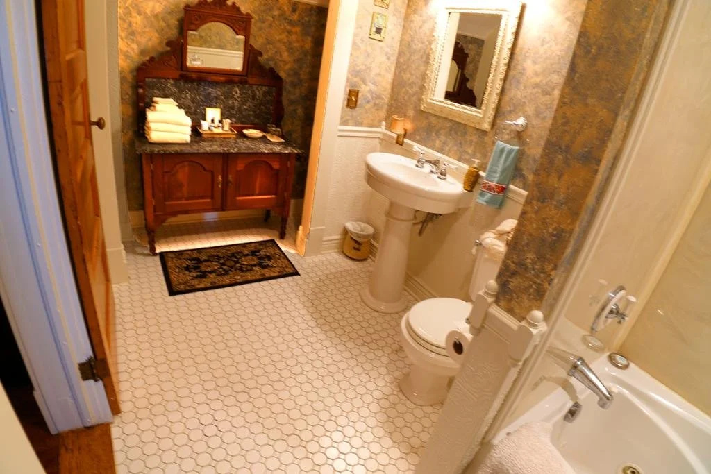 Rose Heart Inn