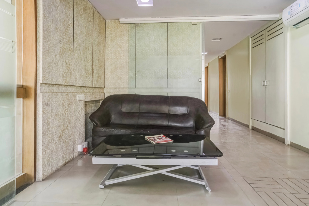Super Townhouse Kranti Square Aurangabad