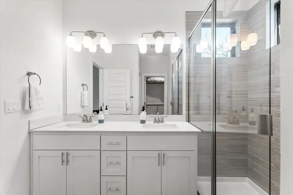 Stunning 3BR Desirable Austin Location