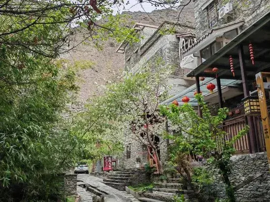 Erma Homestay (Taoping Dongzhai No.2 Branch)
